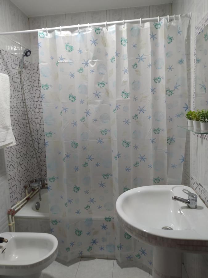 Vivienda En El Casco Historico De Baiona Villa Luaran gambar